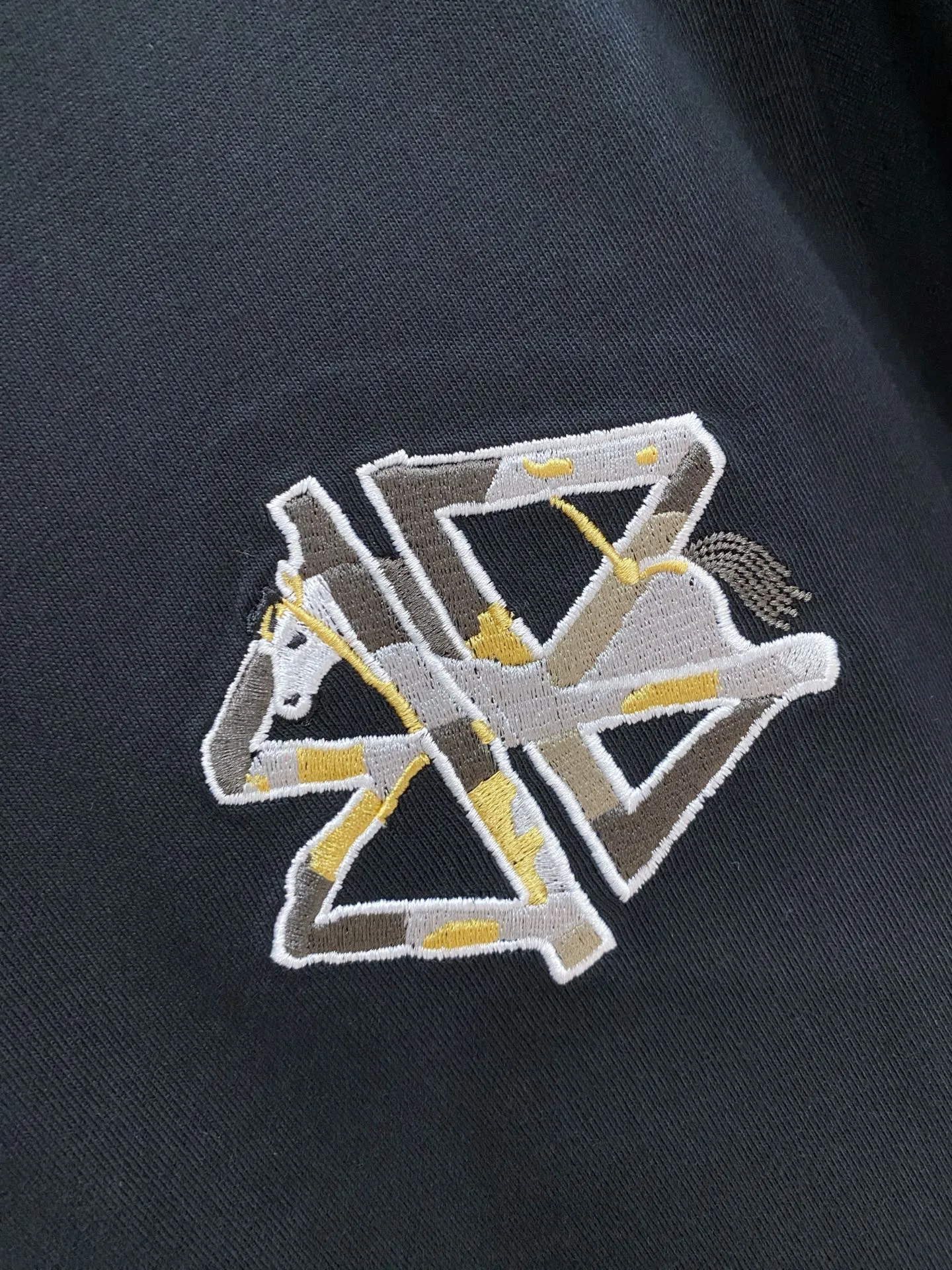 2026 New Arrival New Arrival T Premium ！ logo Premium . . . . . ！ ：Black White Sizes：M 3XL
